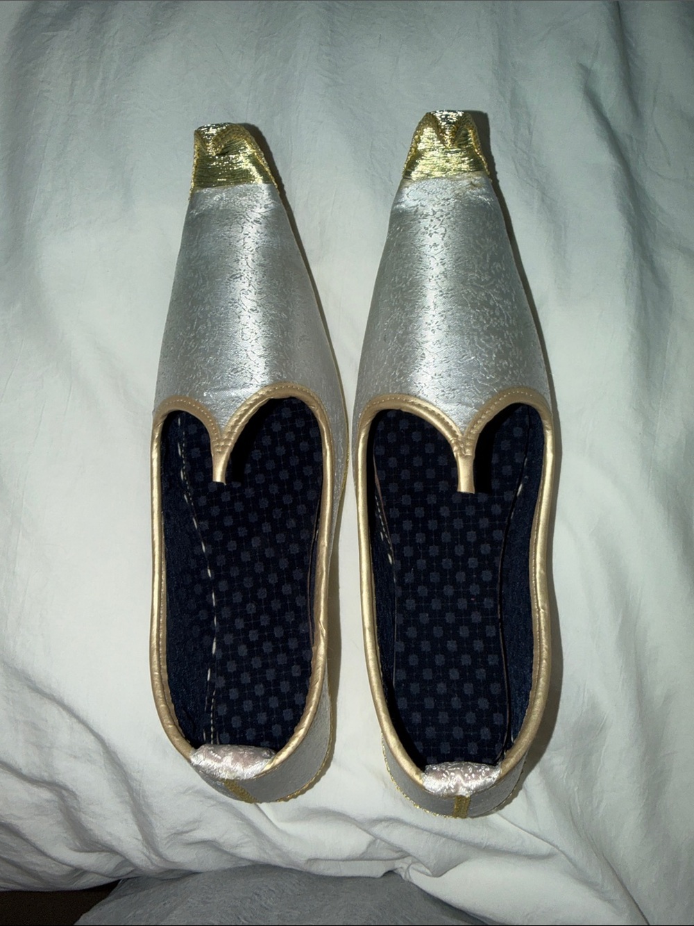 Men’s Juttis Silver and Gold - Elegant Metallic Slip-Ons